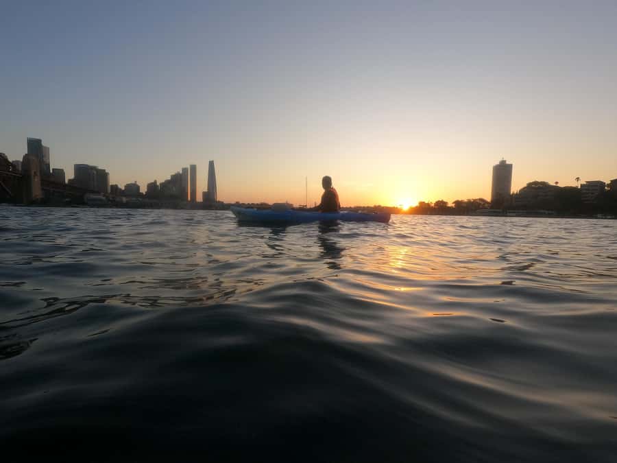 Sydney: Sunset Kayak - Opera & Harbour Bridge Tour (5p. max) - Harbour Bridge time: paddling under a Sydney icon