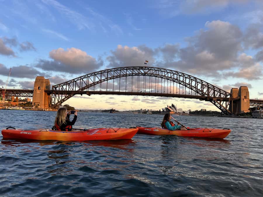 Sydney: Sunset Kayak Tour on Sydney Harbour - Lavender Bay Launch: Where the Evening Starts Calm