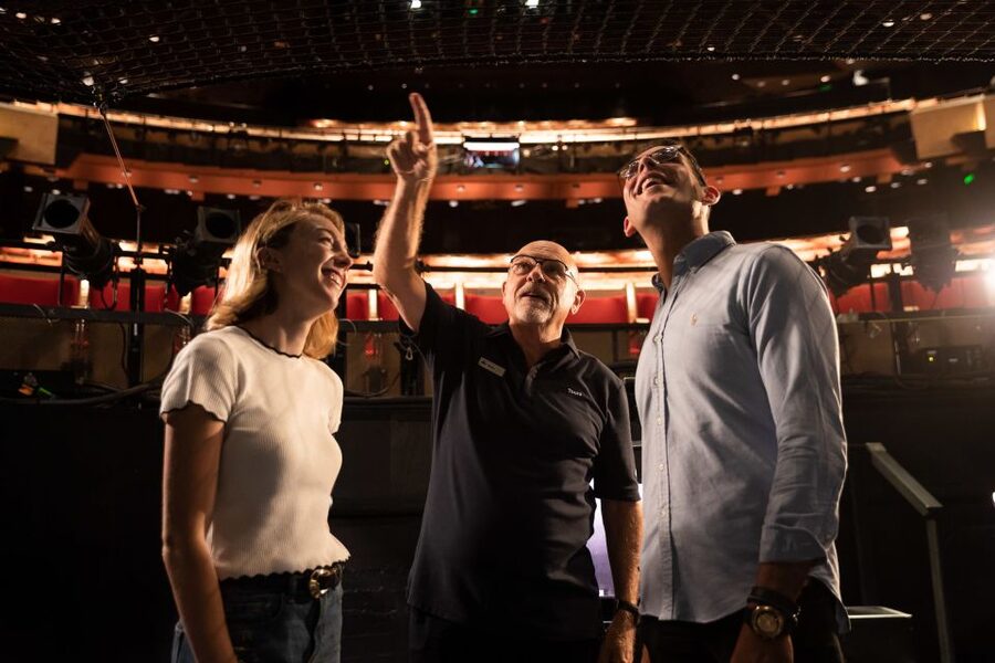 Sydney: Sydney Opera House VIP Backstage Tour and Breakfast - Who this VIP backstage tour is best for