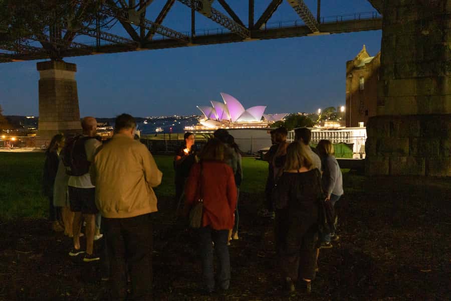 Sydney: True Crime Tour - A practical way to make the most of the night