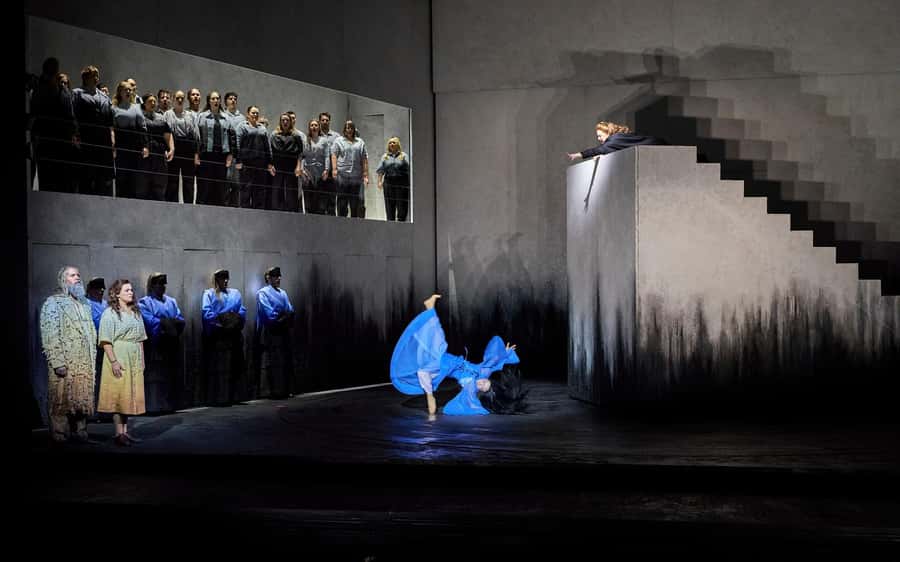 Sydney: Turandot at the Sydney Opera House - Food, Drinks, and Getting Your Timing Right