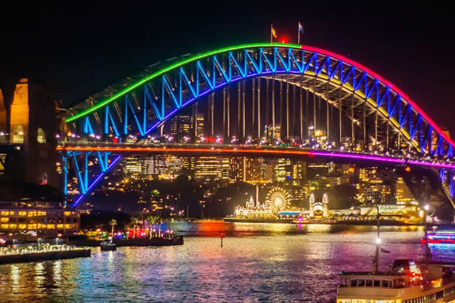Sydney: Vivid Harbour Cruise with Canapes - From Pier 2 Walsh Bay to the first views: what the start feels like