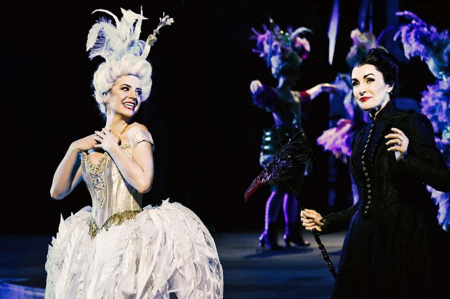 The Phantom of the Opera on Sydney Harbour Tickets - The open-air venue reality: uncovered stage, sound, and weather