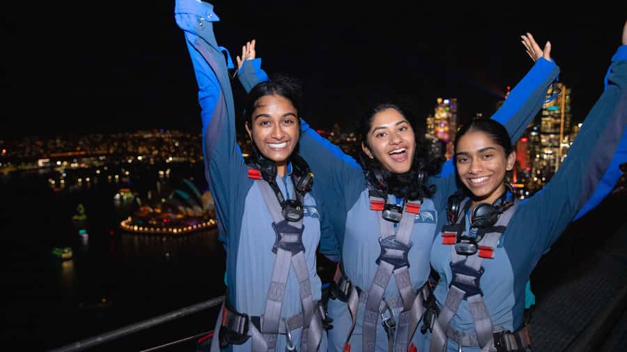 The Vivid Sydney BridgeClimb - Vivid Sydney from 134 meters up: what the climb really gives you
