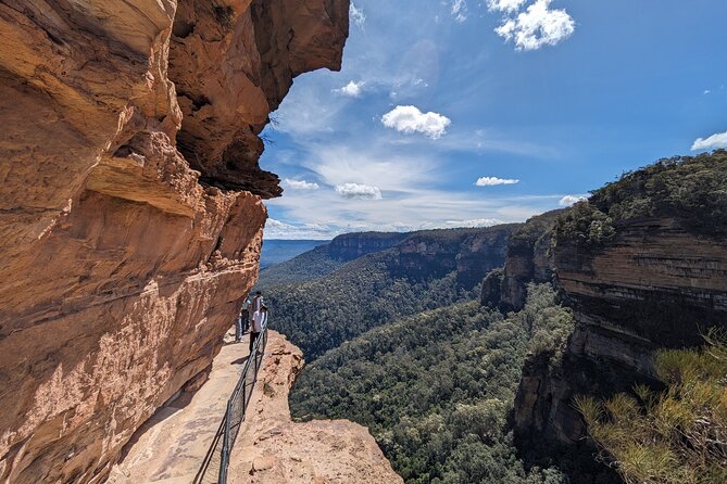 Wilderness, Waterfalls, Three Sisters BLUE MOUNTAINS PRIVATE TOUR - Scenic World optional upgrade: steep train, gondolas, and rainforest by an old mine